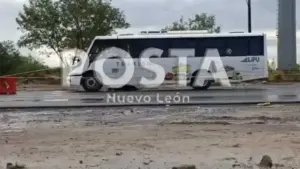 transporte de personal atropella y mata a mujer en apodaca